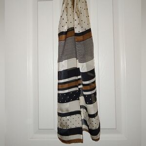 Adrienne Vittadini Vintage Scarf